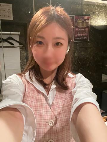 アヤナ秘書